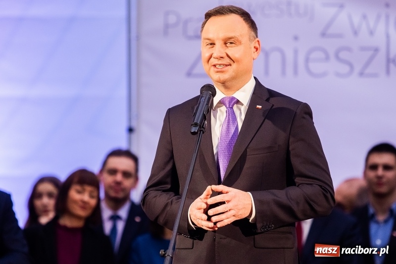Zdjęcie w galerii na portalu naszraciborz.pl: Prezydent RP Andrzej Duda w Raciborzu. Było o Odrze, polskim ruchu narodowym i smogu  wiadomości z regionu