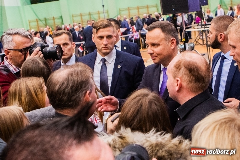 Zdjęcie w galerii na portalu naszraciborz.pl: Prezydent RP Andrzej Duda w Raciborzu. Było o Odrze, polskim ruchu narodowym i smogu  wiadomości z regionu