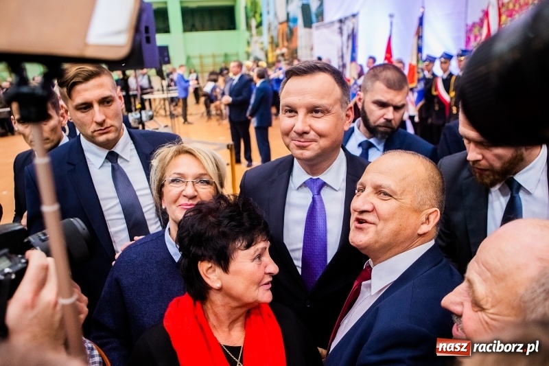 Zdjęcie w galerii na portalu naszraciborz.pl: Prezydent RP Andrzej Duda w Raciborzu. Było o Odrze, polskim ruchu narodowym i smogu  wiadomości z regionu
