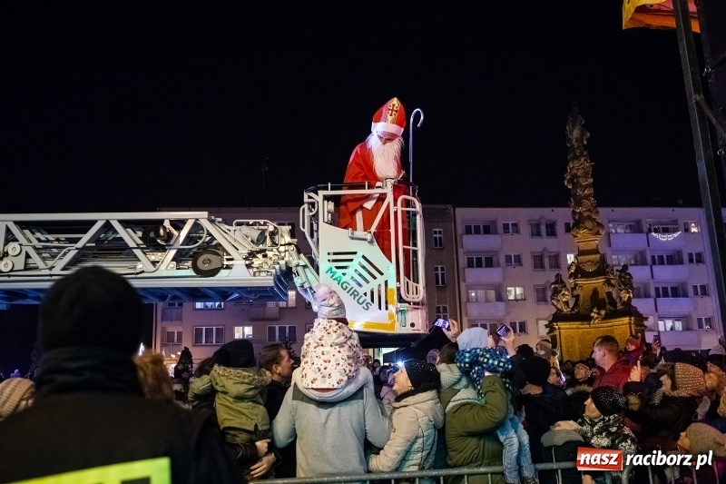 Zdjęcie w galerii na portalu naszraciborz.pl: Strażacy zapraszają na spotkanie ze Świętym Mikołajem wiadomości z regionu