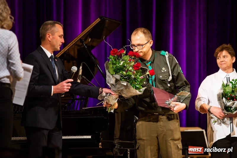 Zdjęcie w galerii na portalu naszraciborz.pl: Wręczono raciborskie Laury Wolontariatu 2018  wiadomości z regionu
