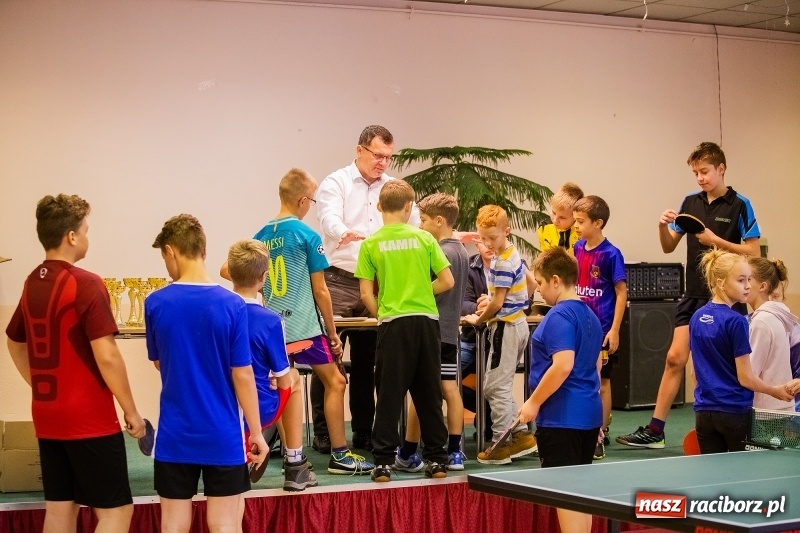 Zdjęcie w galerii na portalu naszraciborz.pl: Turniej tenisa stołowego o Puchar Bumistrza Krzanowic w Bojanowie wiadomości z regionu