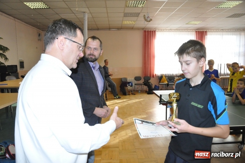 Zdjęcie w galerii na portalu naszraciborz.pl: Turniej tenisa stołowego o Puchar Bumistrza Krzanowic w Bojanowie wiadomości z regionu