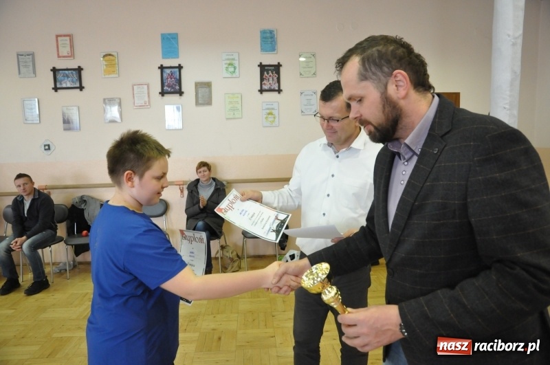 Zdjęcie w galerii na portalu naszraciborz.pl: Turniej tenisa stołowego o Puchar Bumistrza Krzanowic w Bojanowie wiadomości z regionu