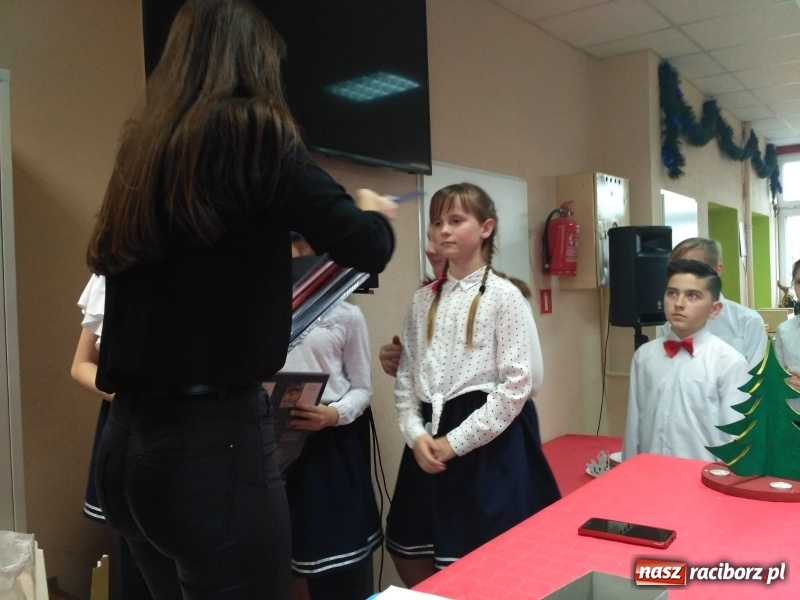 Zdjęcie w galerii na portalu naszraciborz.pl: Mistrzynie i mistrzowie fletu rywalizowali w Raciborzu  wiadomości z regionu