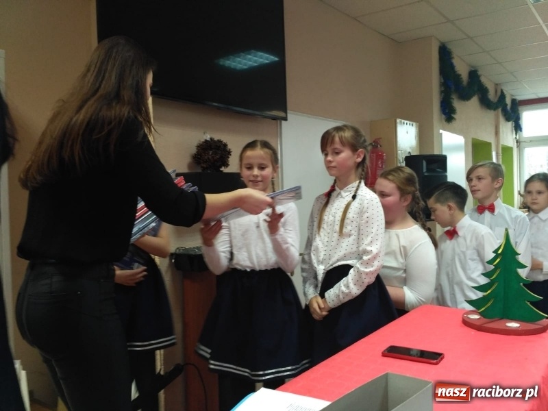 Zdjęcie w galerii na portalu naszraciborz.pl: Mistrzynie i mistrzowie fletu rywalizowali w Raciborzu  wiadomości z regionu