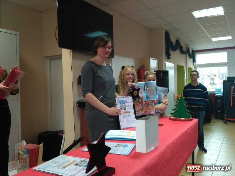 Zdjęcie w galerii na portalu naszraciborz.pl: Mistrzynie i mistrzowie fletu rywalizowali w Raciborzu  wiadomości z regionu