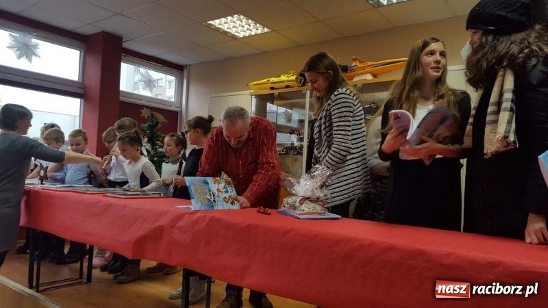 Zdjęcie w galerii na portalu naszraciborz.pl: Mistrzynie i mistrzowie fletu rywalizowali w Raciborzu  wiadomości z regionu