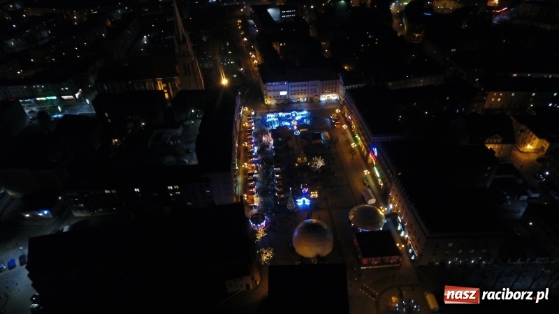 Zdjęcie w galerii na portalu naszraciborz.pl: Raciborski jarmark okiem drona  wiadomości z regionu
