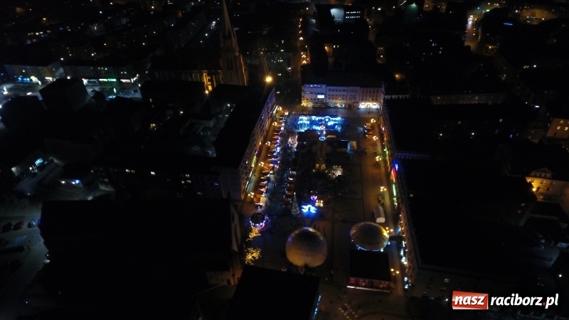 Zdjęcie w galerii na portalu naszraciborz.pl: Raciborski jarmark okiem drona  wiadomości z regionu