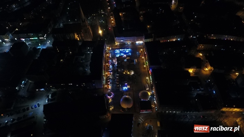 Zdjęcie w galerii na portalu naszraciborz.pl: Raciborski jarmark okiem drona  wiadomości z regionu