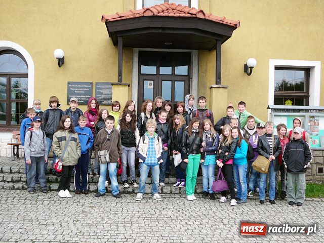 Zdjęcie w galerii na portalu naszraciborz.pl: Młodzi Węgrzy w Krzyżanowicach wiadomości z regionu