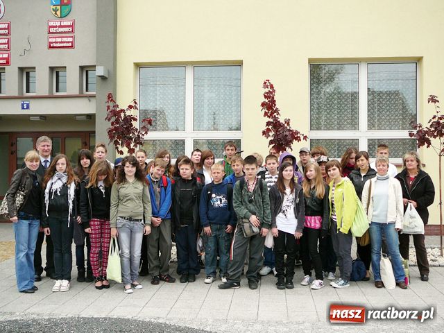 Zdjęcie w galerii na portalu naszraciborz.pl: Młodzi Węgrzy w Krzyżanowicach wiadomości z regionu