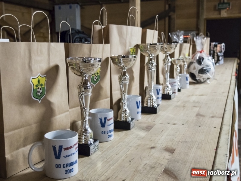 Zdjęcie w galerii na portalu naszraciborz.pl: W Rudach rywalizowano o tytuł mistrza gry komputerowej wiadomości z regionu