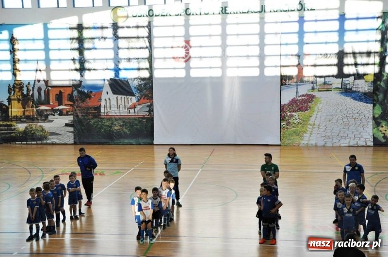 Zdjęcie w galerii na portalu naszraciborz.pl: IX mikołajkowy turniej piłki nożnej rocznika 2011 za nami wiadomości z regionu