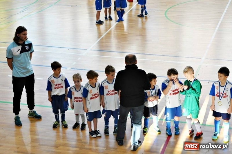 Zdjęcie w galerii na portalu naszraciborz.pl: IX mikołajkowy turniej piłki nożnej rocznika 2011 za nami wiadomości z regionu