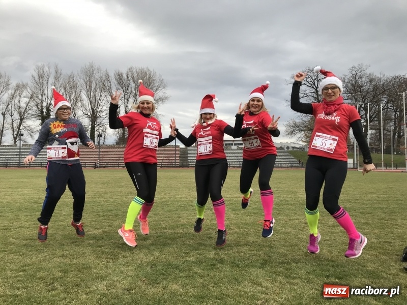 Zdjęcie w galerii na portalu naszraciborz.pl: Raciborski Bieg Mikołajkowy FOTO i WIDEO wiadomości z regionu