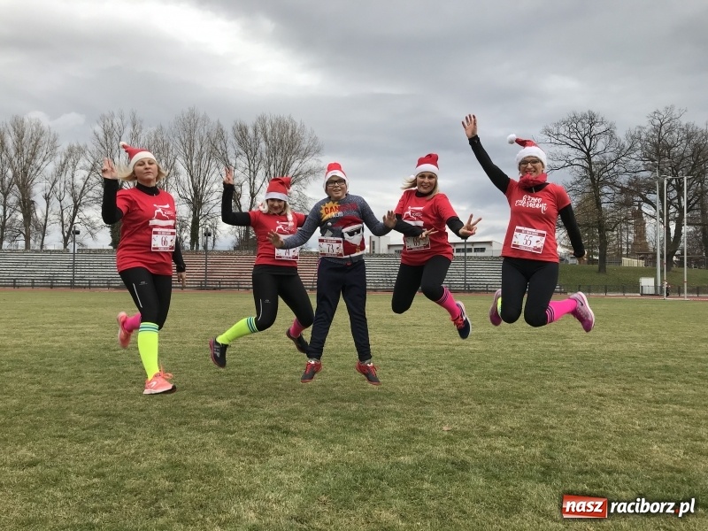 Zdjęcie w galerii na portalu naszraciborz.pl: Raciborski Bieg Mikołajkowy FOTO i WIDEO wiadomości z regionu