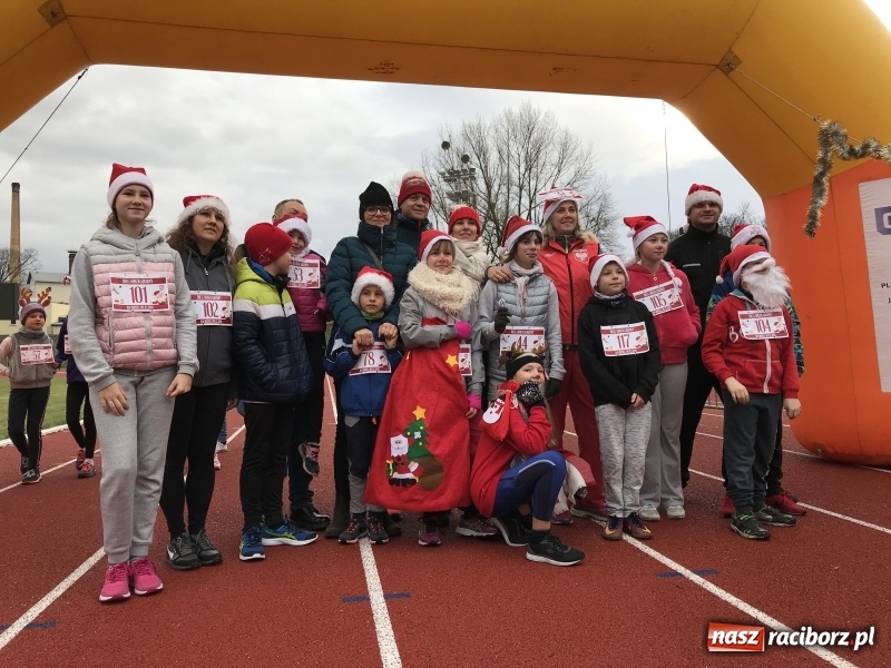 Zdjęcie w galerii na portalu naszraciborz.pl: Raciborski Bieg Mikołajkowy FOTO i WIDEO wiadomości z regionu