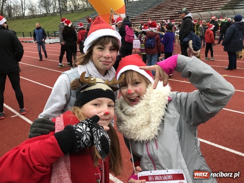Zdjęcie w galerii na portalu naszraciborz.pl: Raciborski Bieg Mikołajkowy FOTO i WIDEO wiadomości z regionu