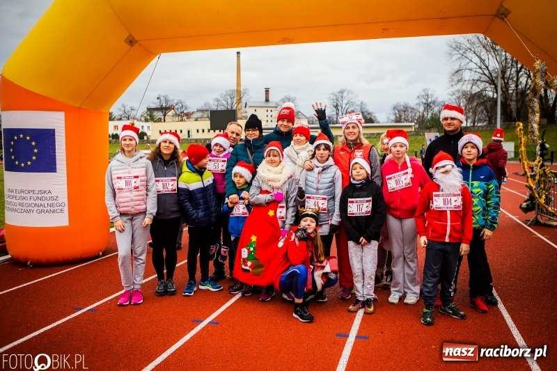 Zdjęcie w galerii na portalu naszraciborz.pl: Raciborski Bieg Mikołajkowy FOTO i WIDEO wiadomości z regionu
