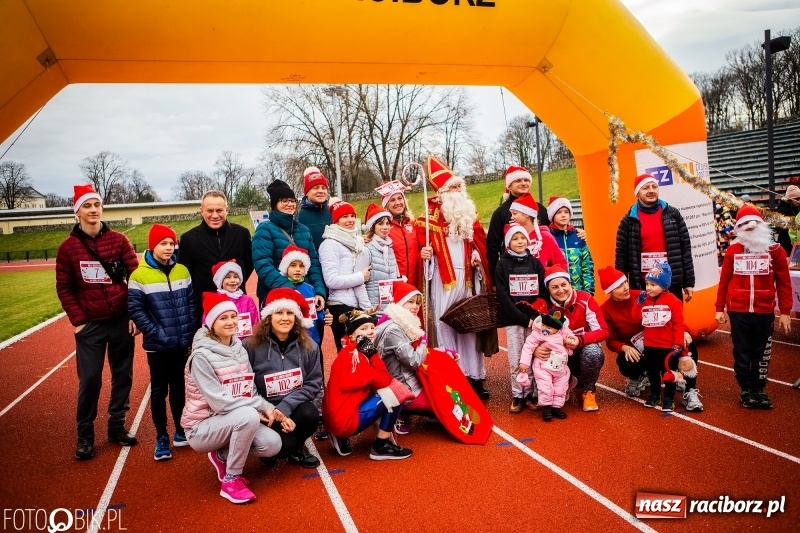 Zdjęcie w galerii na portalu naszraciborz.pl: Raciborski Bieg Mikołajkowy FOTO i WIDEO wiadomości z regionu
