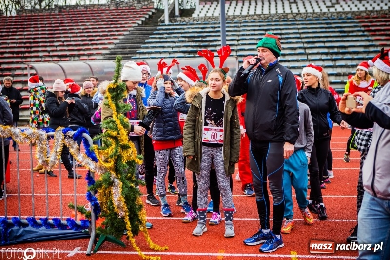 Zdjęcie w galerii na portalu naszraciborz.pl: Raciborski Bieg Mikołajkowy FOTO i WIDEO wiadomości z regionu