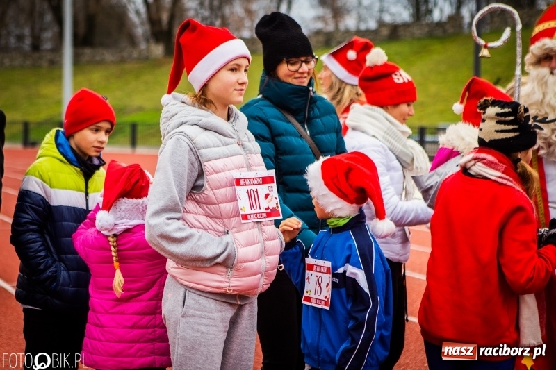 Zdjęcie w galerii na portalu naszraciborz.pl: Raciborski Bieg Mikołajkowy FOTO i WIDEO wiadomości z regionu