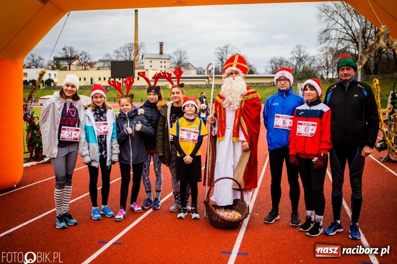 Zdjęcie w galerii na portalu naszraciborz.pl: Raciborski Bieg Mikołajkowy FOTO i WIDEO wiadomości z regionu