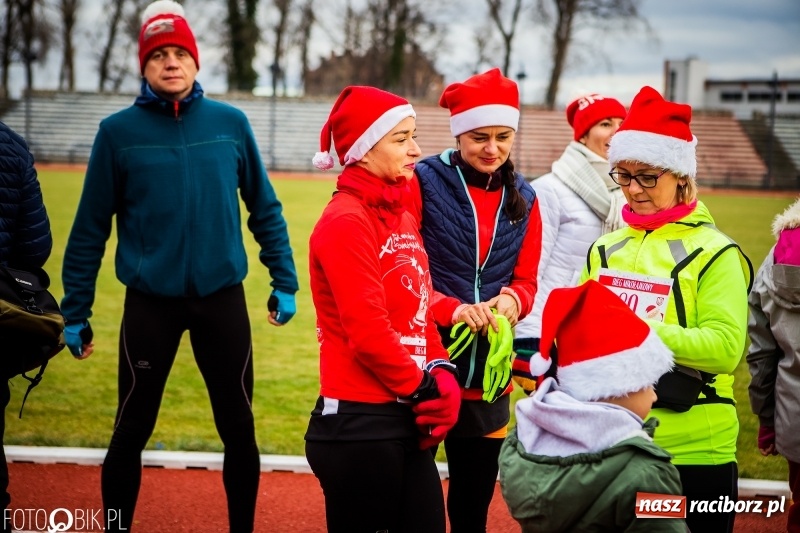 Zdjęcie w galerii na portalu naszraciborz.pl: Raciborski Bieg Mikołajkowy FOTO i WIDEO wiadomości z regionu