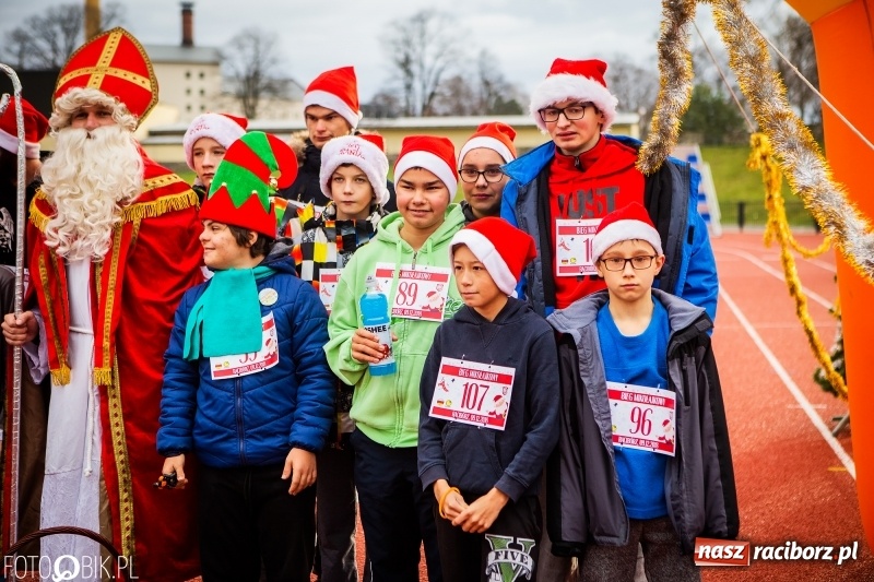 Zdjęcie w galerii na portalu naszraciborz.pl: Raciborski Bieg Mikołajkowy FOTO i WIDEO wiadomości z regionu