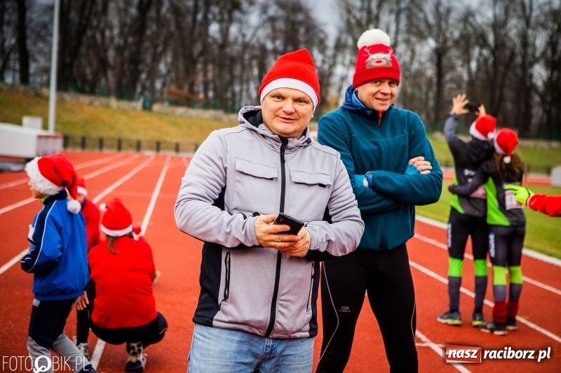 Zdjęcie w galerii na portalu naszraciborz.pl: Raciborski Bieg Mikołajkowy FOTO i WIDEO wiadomości z regionu