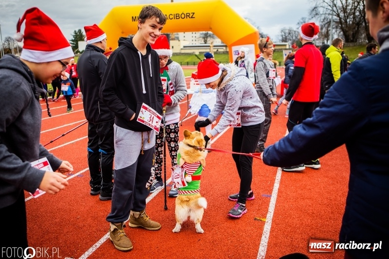 Zdjęcie w galerii na portalu naszraciborz.pl: Raciborski Bieg Mikołajkowy FOTO i WIDEO wiadomości z regionu