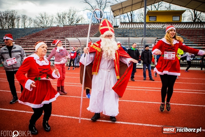Zdjęcie w galerii na portalu naszraciborz.pl: Raciborski Bieg Mikołajkowy FOTO i WIDEO wiadomości z regionu