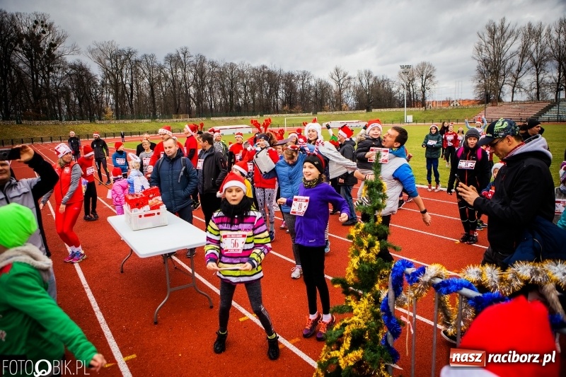 Zdjęcie w galerii na portalu naszraciborz.pl: Raciborski Bieg Mikołajkowy FOTO i WIDEO wiadomości z regionu