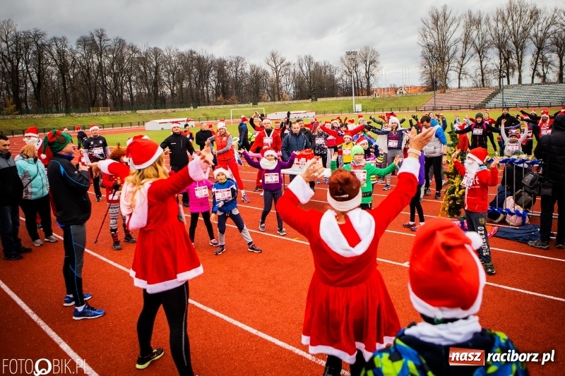 Zdjęcie w galerii na portalu naszraciborz.pl: Raciborski Bieg Mikołajkowy FOTO i WIDEO wiadomości z regionu