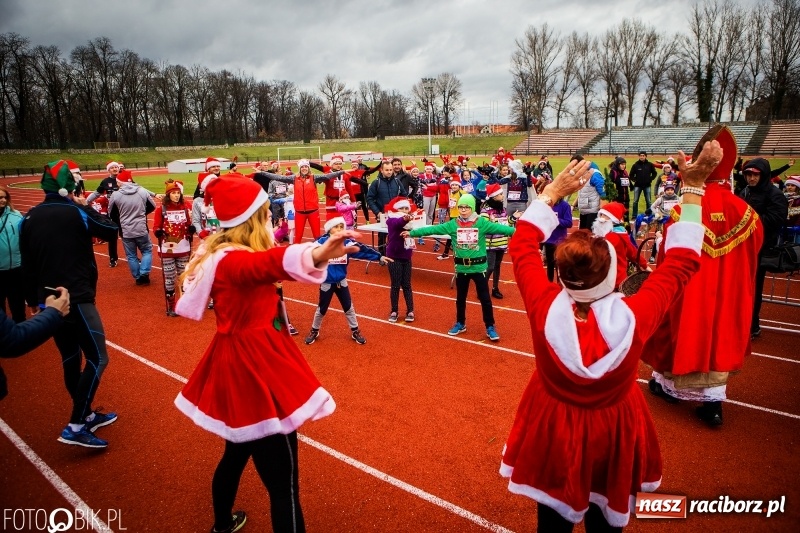 Zdjęcie w galerii na portalu naszraciborz.pl: Raciborski Bieg Mikołajkowy FOTO i WIDEO wiadomości z regionu
