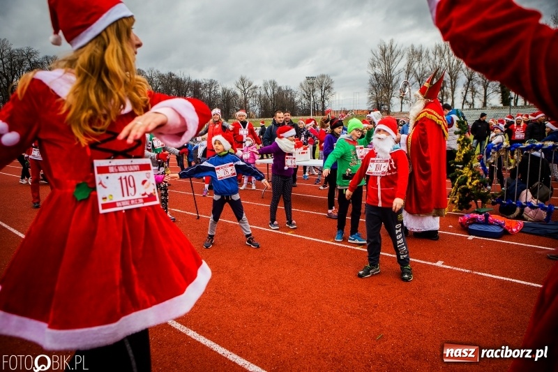 Zdjęcie w galerii na portalu naszraciborz.pl: Raciborski Bieg Mikołajkowy FOTO i WIDEO wiadomości z regionu