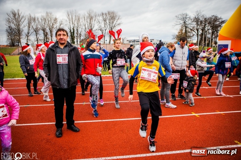 Zdjęcie w galerii na portalu naszraciborz.pl: Raciborski Bieg Mikołajkowy FOTO i WIDEO wiadomości z regionu