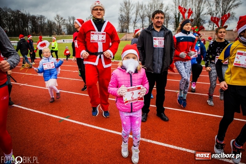 Zdjęcie w galerii na portalu naszraciborz.pl: Raciborski Bieg Mikołajkowy FOTO i WIDEO wiadomości z regionu