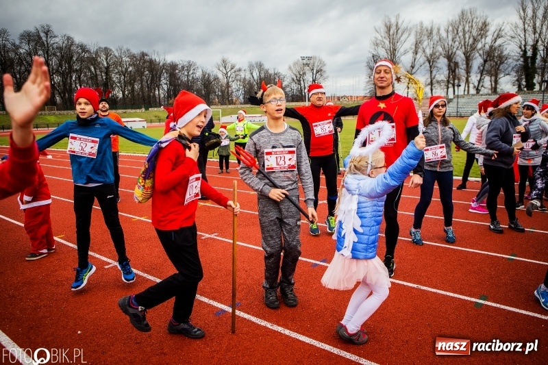 Zdjęcie w galerii na portalu naszraciborz.pl: Raciborski Bieg Mikołajkowy FOTO i WIDEO wiadomości z regionu