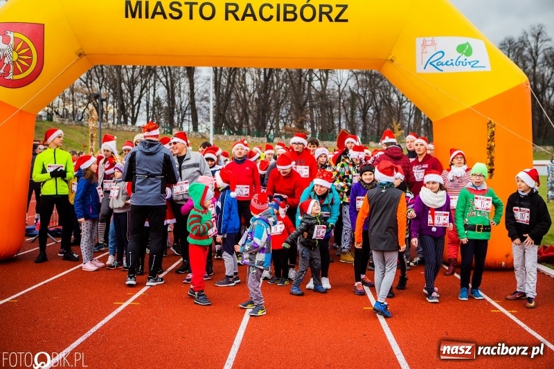 Zdjęcie w galerii na portalu naszraciborz.pl: Raciborski Bieg Mikołajkowy FOTO i WIDEO wiadomości z regionu