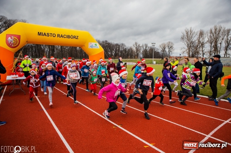Zdjęcie w galerii na portalu naszraciborz.pl: Raciborski Bieg Mikołajkowy FOTO i WIDEO wiadomości z regionu
