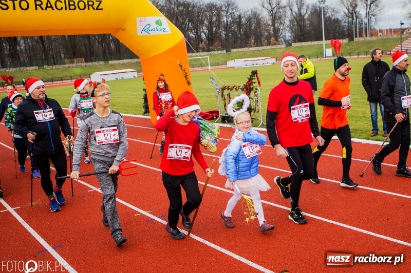 Zdjęcie w galerii na portalu naszraciborz.pl: Raciborski Bieg Mikołajkowy FOTO i WIDEO wiadomości z regionu