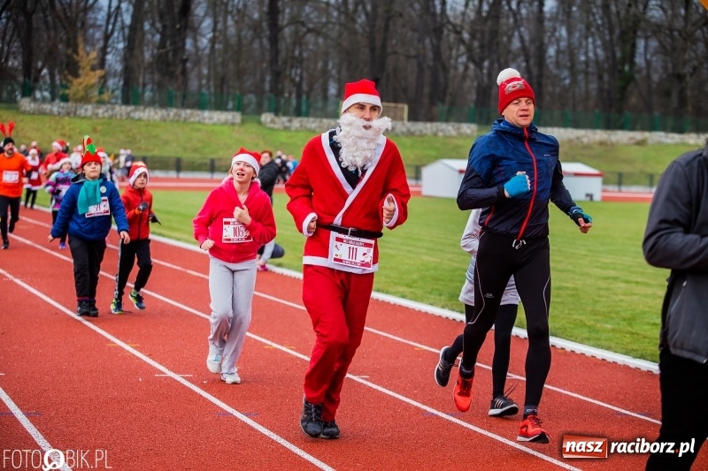 Zdjęcie w galerii na portalu naszraciborz.pl: Raciborski Bieg Mikołajkowy FOTO i WIDEO wiadomości z regionu
