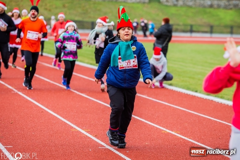 Zdjęcie w galerii na portalu naszraciborz.pl: Raciborski Bieg Mikołajkowy FOTO i WIDEO wiadomości z regionu