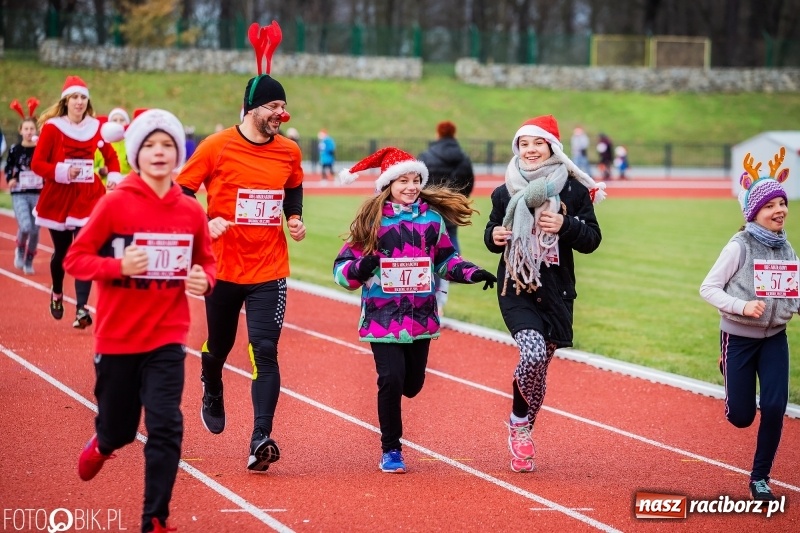 Zdjęcie w galerii na portalu naszraciborz.pl: Raciborski Bieg Mikołajkowy FOTO i WIDEO wiadomości z regionu