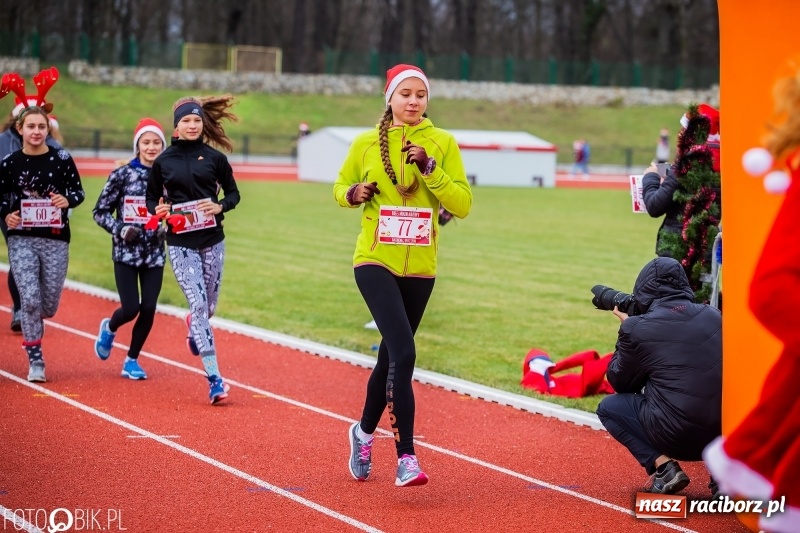 Zdjęcie w galerii na portalu naszraciborz.pl: Raciborski Bieg Mikołajkowy FOTO i WIDEO wiadomości z regionu
