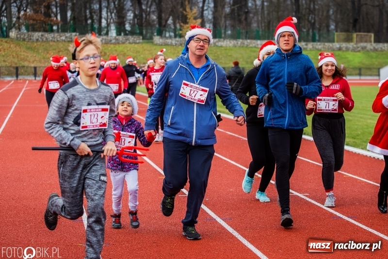 Zdjęcie w galerii na portalu naszraciborz.pl: Raciborski Bieg Mikołajkowy FOTO i WIDEO wiadomości z regionu
