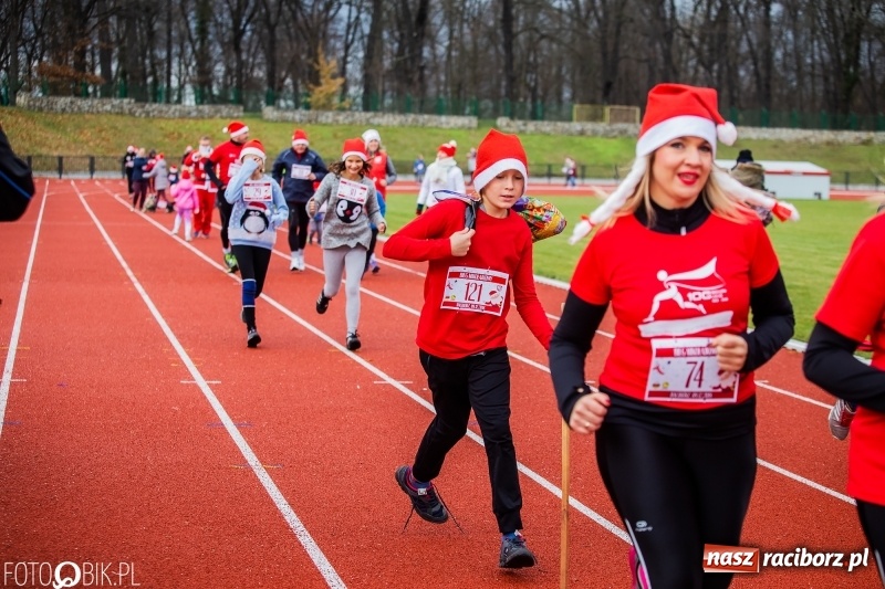 Zdjęcie w galerii na portalu naszraciborz.pl: Raciborski Bieg Mikołajkowy FOTO i WIDEO wiadomości z regionu